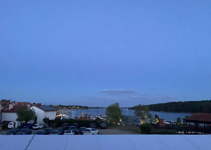 Apartament Przy Promenadzie Mikolajki.